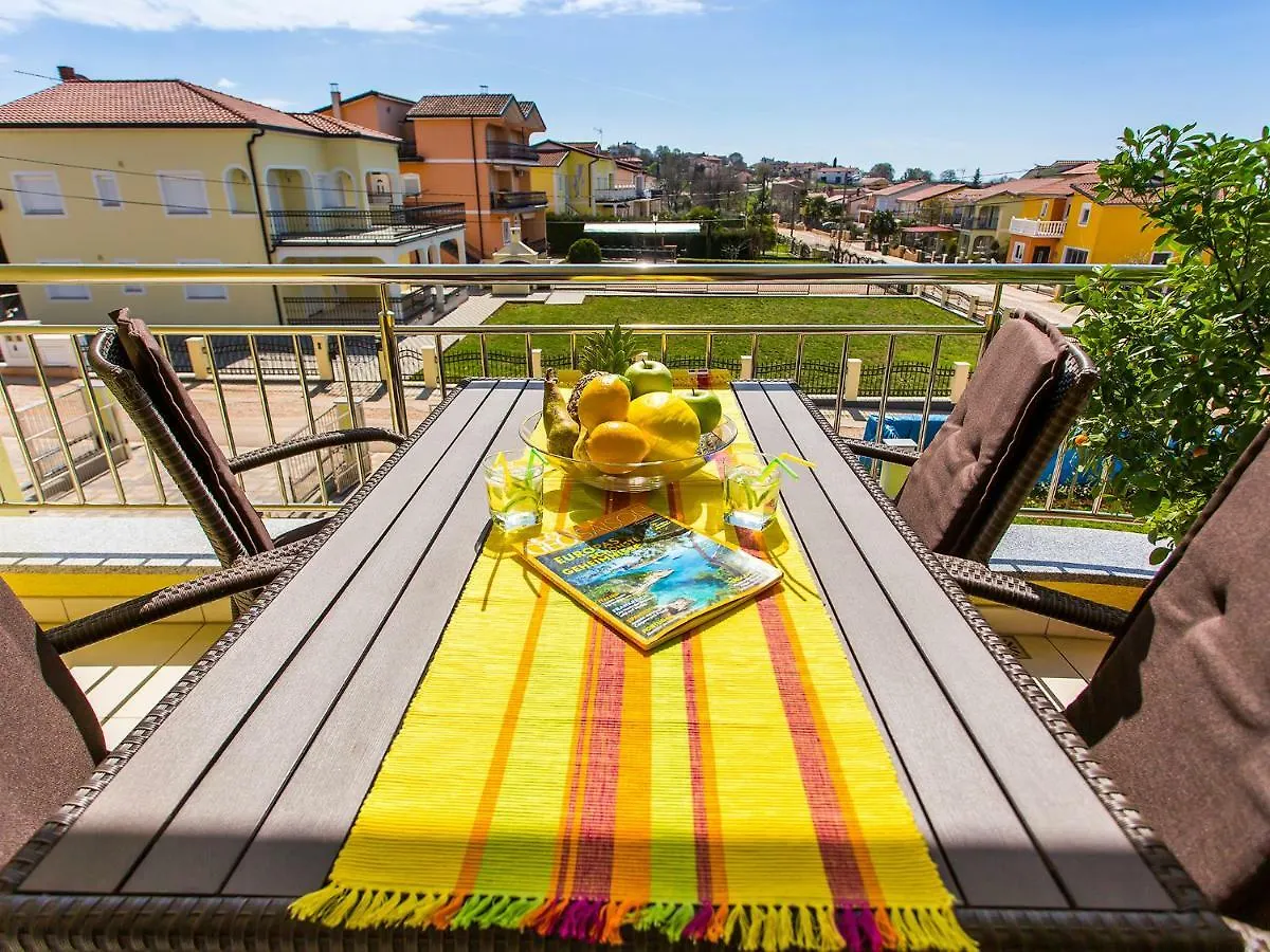 Apartment Maestral Poreč Horvátország